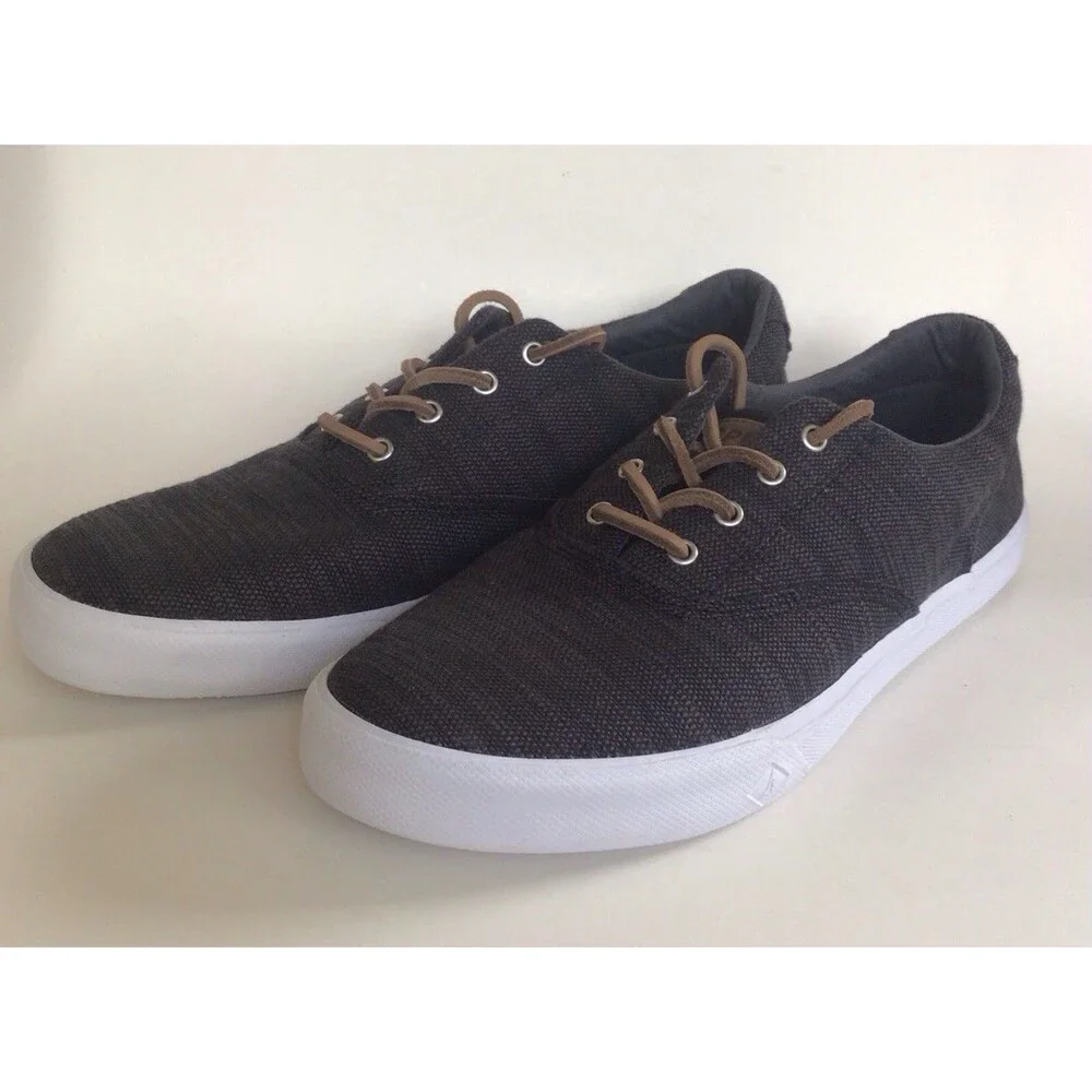 NEW SPERRY Striper II CVO Baja Boat Sneaker/Shoe Style STS1961 (Size 9.5 M)